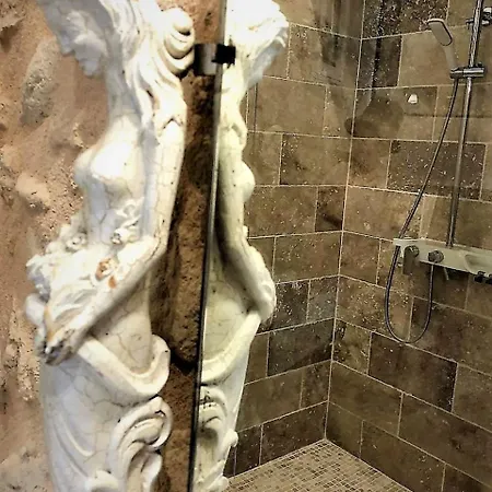 Chateau Le Truch Frühstückspension Montussan