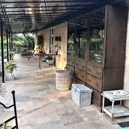 Chateau Le Truch Montussan