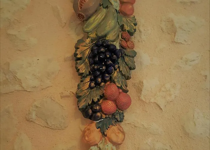 Chateau Le Truch 蒙桑