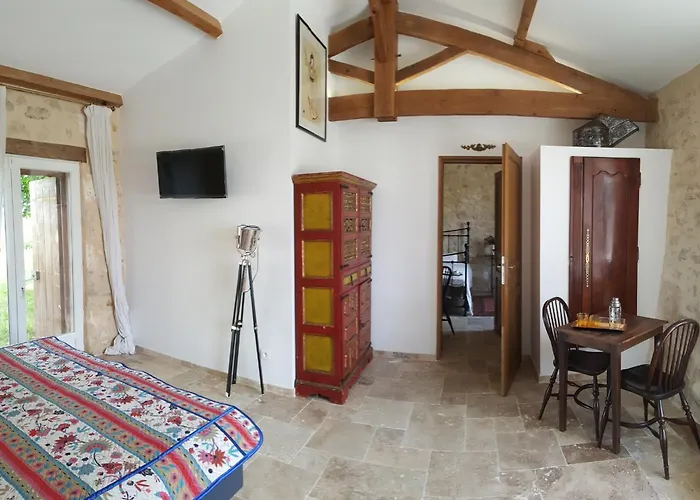 Chateau Le Truch 3* 蒙桑