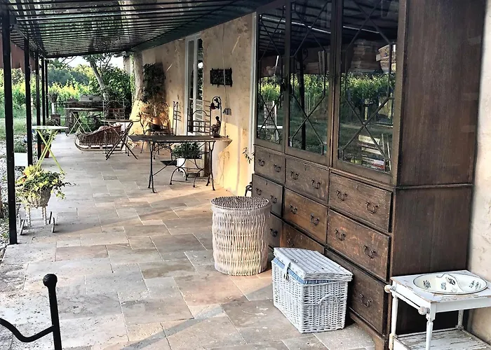 Chateau Le Truch 蒙桑